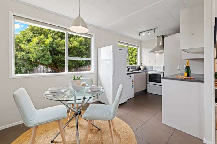 1/48 Archmillen Avenue Pakuranga Heights_2