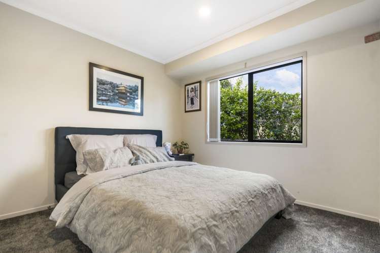 7 Chard Place Flat Bush_23