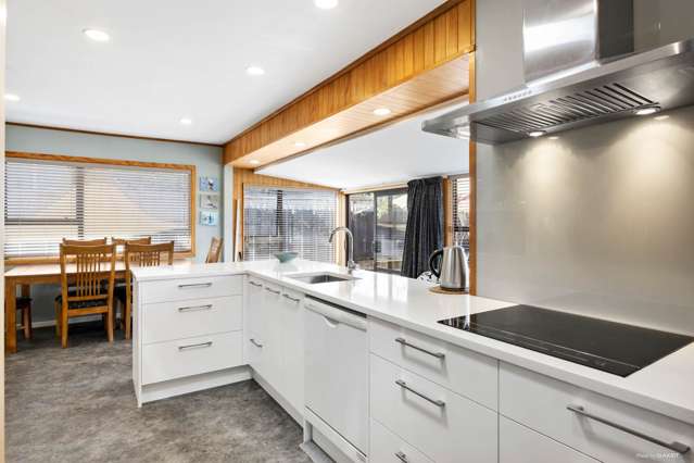 79 Angelo Avenue Howick_1