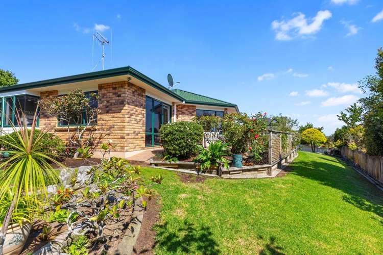 17 Village Park Drive Welcome Bay_18