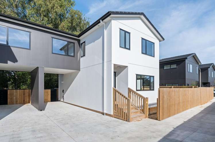 3/44 Shakespeare Avenue_0