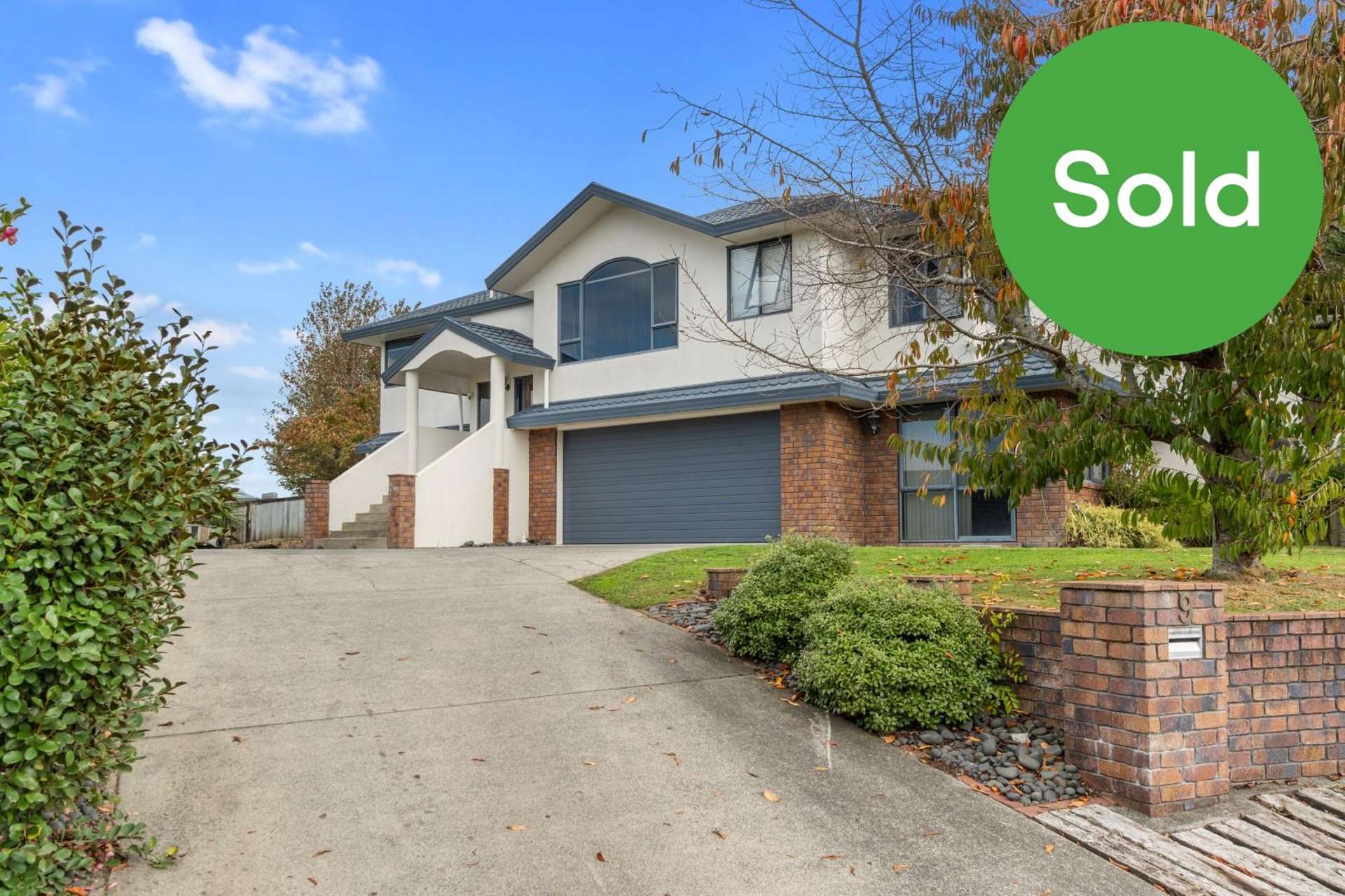 9 Guernsey Place Grandview Heights_0