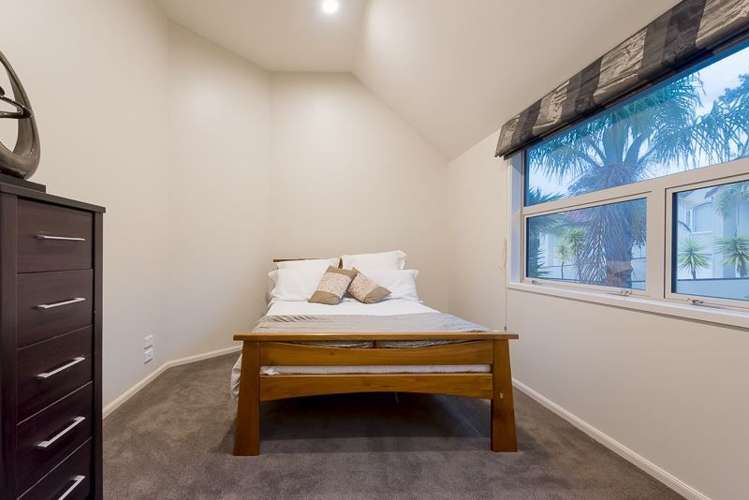 7 Mansion Court West Harbour_38