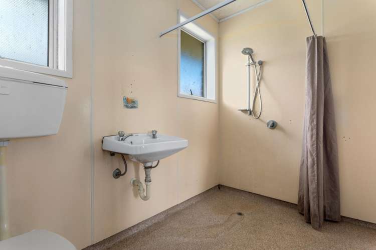 12 Howell Road Taneatua_9