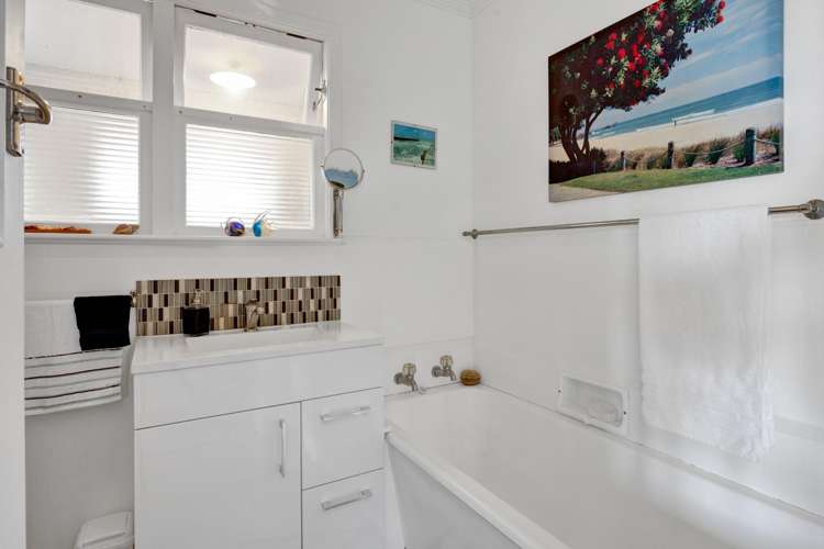 139 Waihi Road Hawera_14