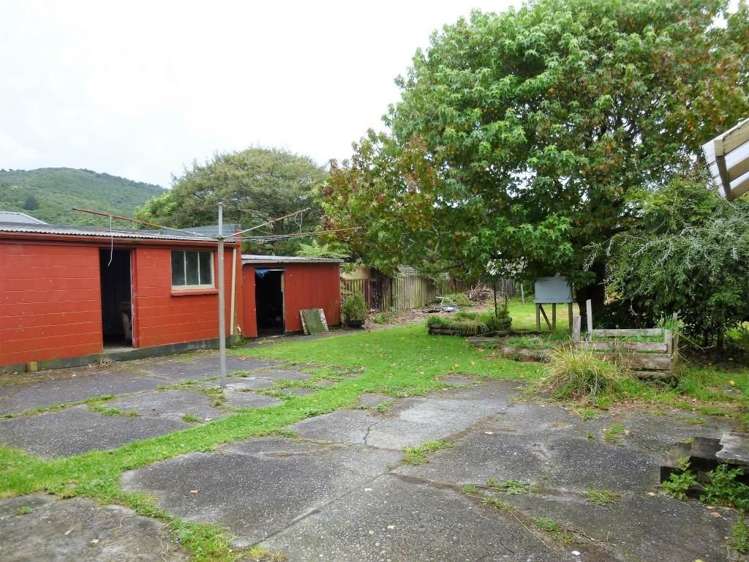 89 Shakespeare Street Greymouth_24