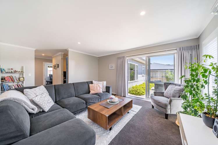 27 Brian Hughes Road Wainuiomata_2