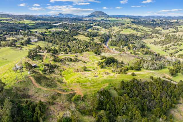 Affordable grazing block with big rural views