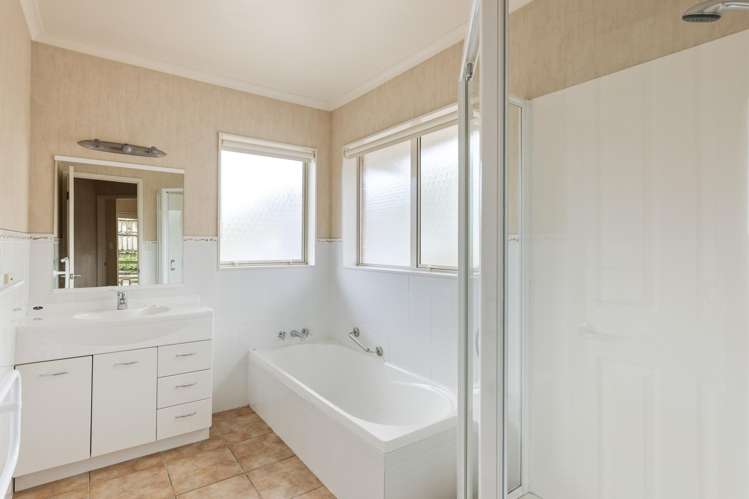 18 Ashmore Drive Frankleigh Park_23