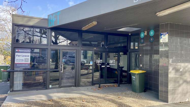 188 West Coast Rd Glen Eden_2