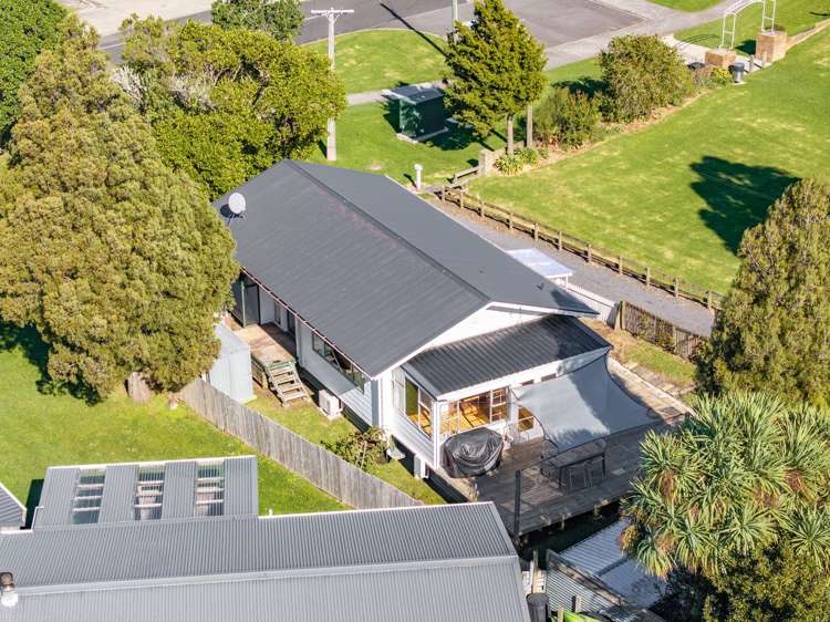 42B Wallis Street Raglan_14