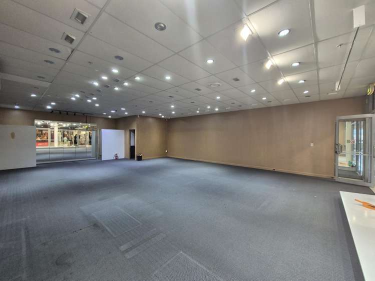 Shop 3/190 Stoddard Road Mt Roskill_10