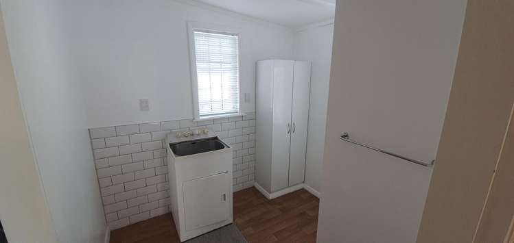28 Trinity Avenue Epuni_15