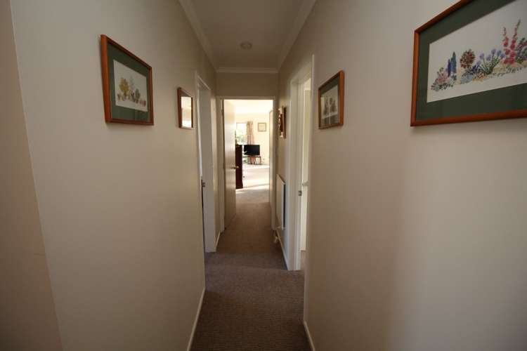 5 Russell Street Marton_26