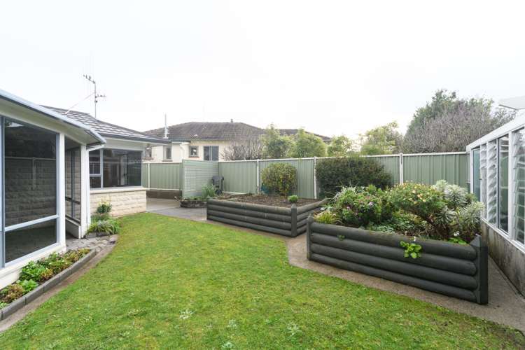 28 Cedar Crescent Feilding_19