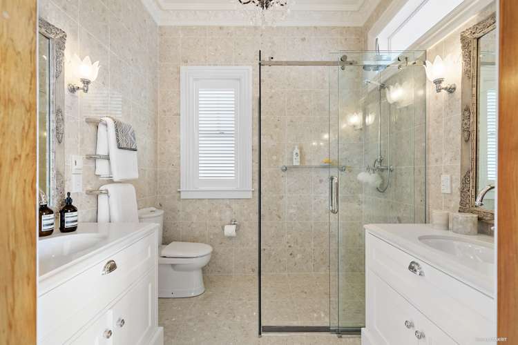 30 Mcfarlane Street Mount Victoria_14