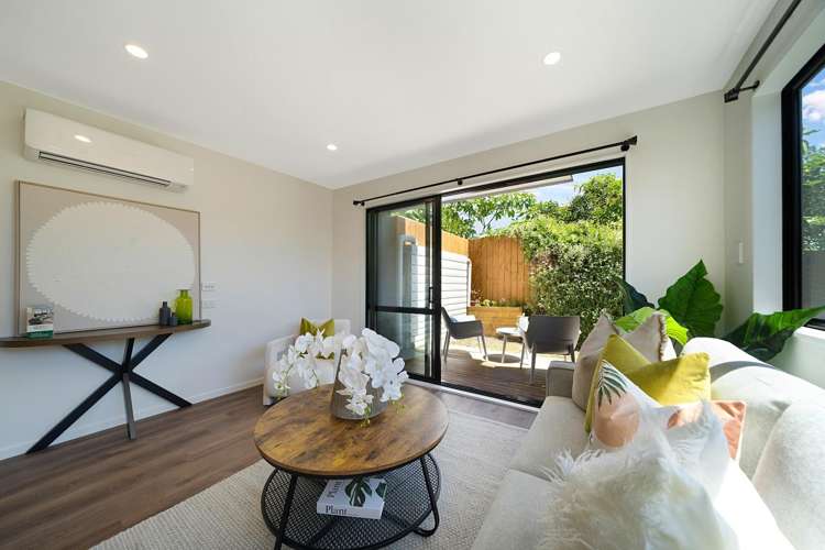 2E Milich Terrace Te Atatu South_7