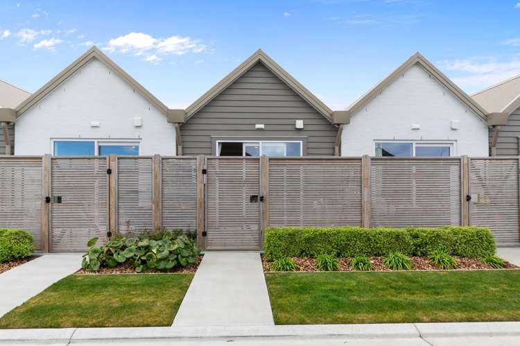 110c/30 Bob Robertson Drive Woodend_8