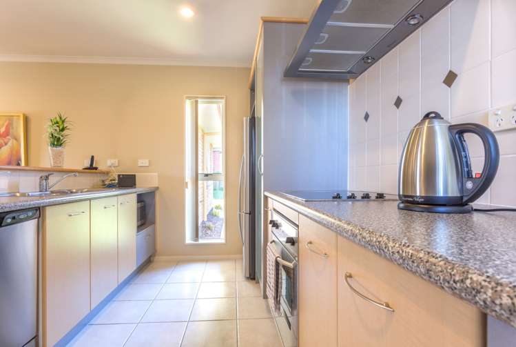 43 Ironstone Place Randwick Park_7