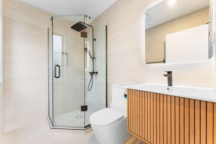 10 Wavecrest Lane Hobsonville_8