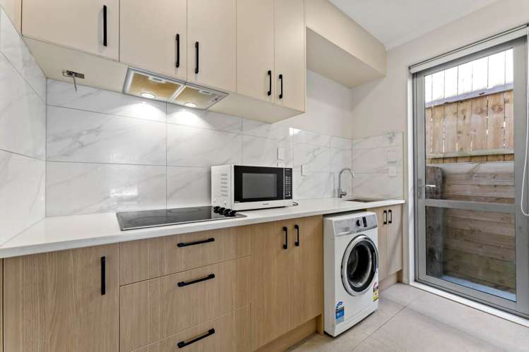 4 Hautoa Lane Flat Bush_30