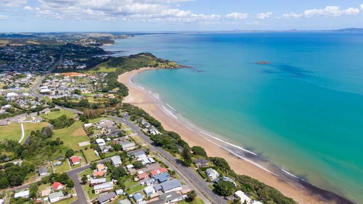 6 Paradise Road Coopers Beach_24