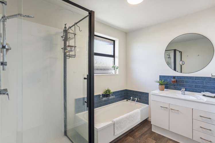 2 Edwins Way Burwood_9