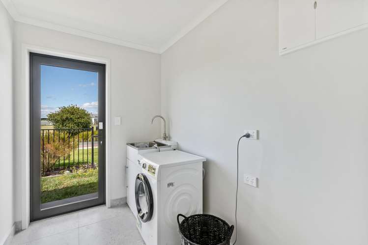 81 Stace Hopper Drive One Tree Point_24