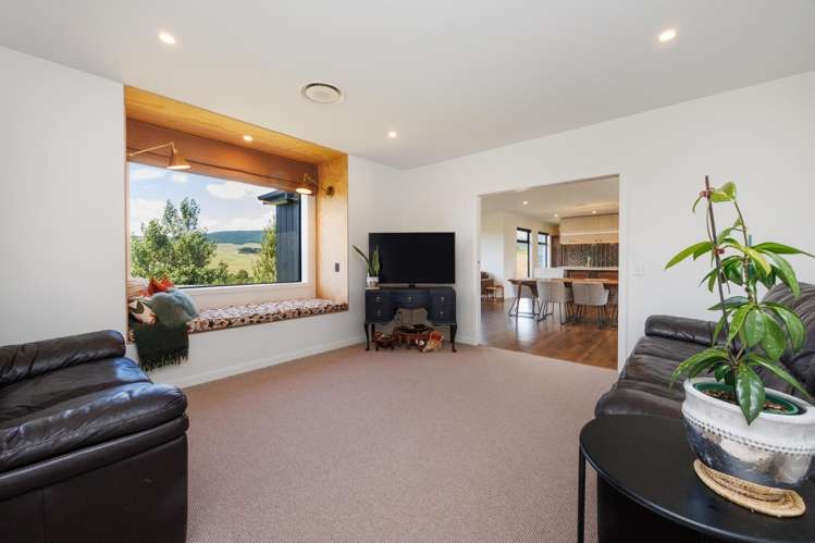 4 Castlebridge Lane Aokautere_24