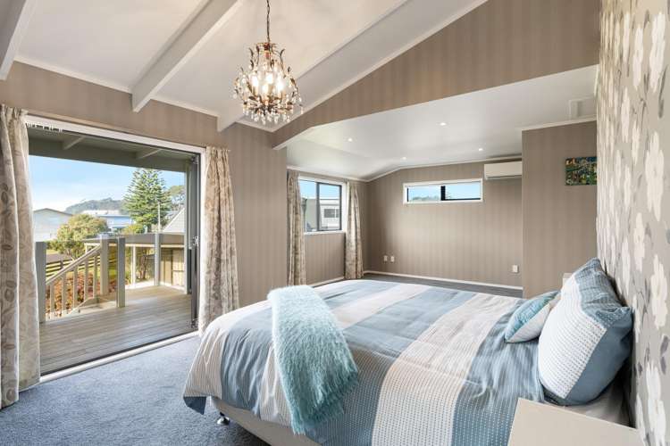 2 Banks Street Cooks Beach_10