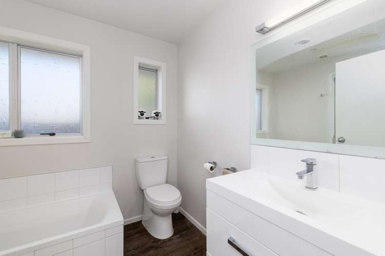 36 Greenhaven Drive Burwood_12