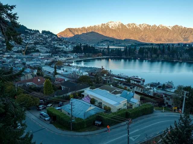 48 Man Street Queenstown_4