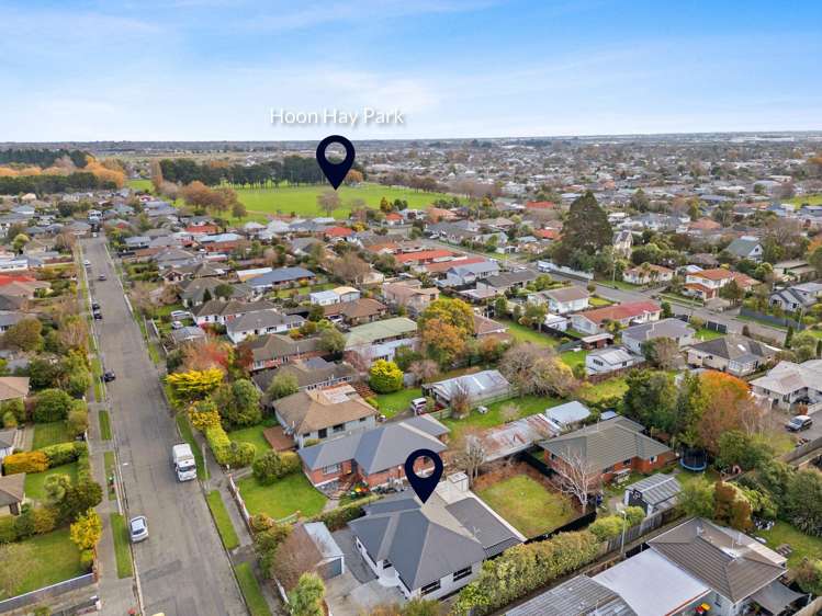 1/22 Downing Street Hoon Hay_17