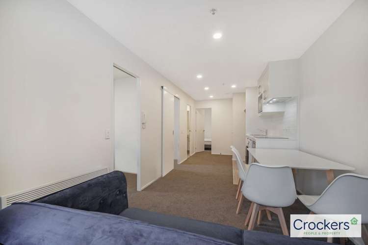 6P/147 Hobson Street 10015_4