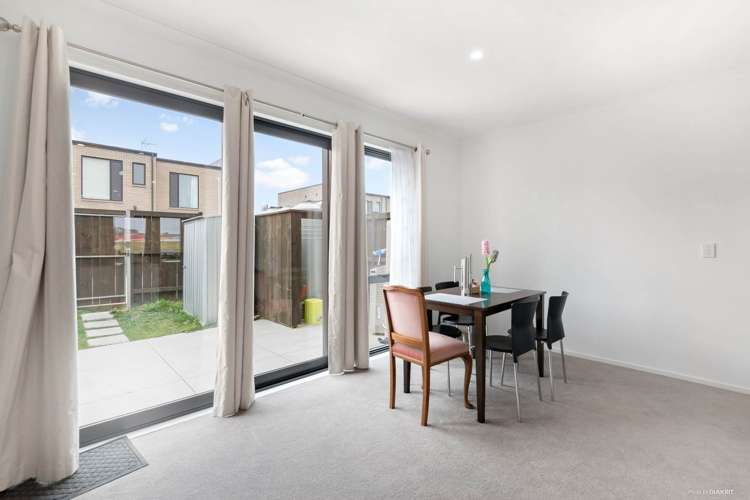 23 Wallace Road Hobsonville_4