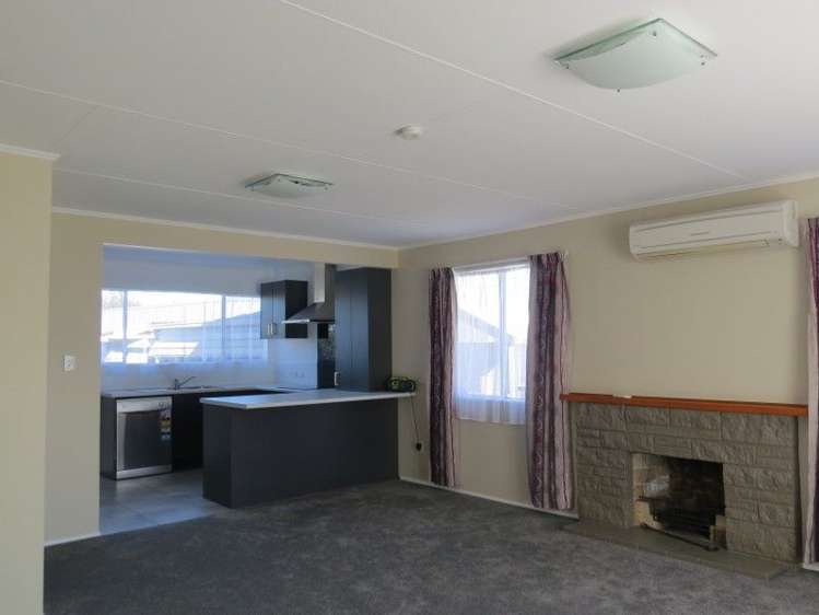 10 Tait Place Carterton_12