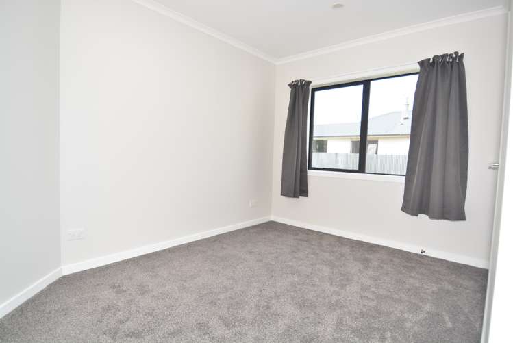 214 Elles Road Strathern_15