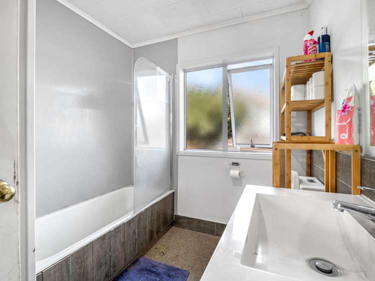 4 Roosevelt Road Western Heights_16