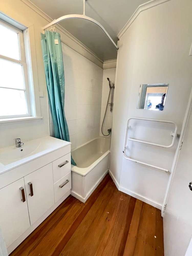 57 Mcentee Rd 11425_9