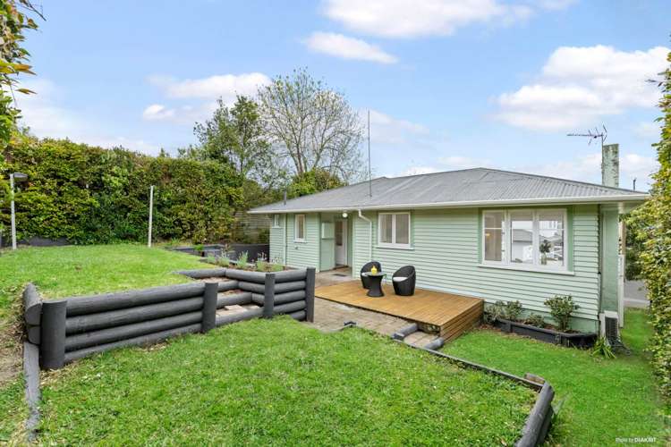 1/18 Bond Crescent Forrest Hill_15