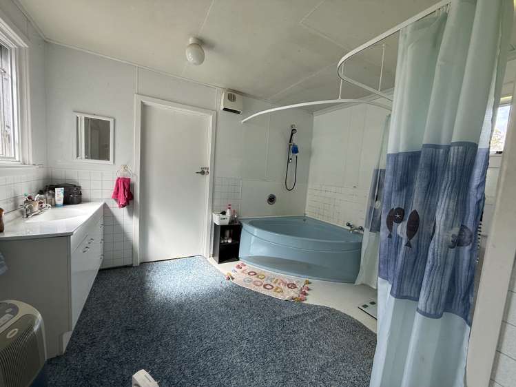 2207 Otautau Tuatapere Road Pukemaori_12