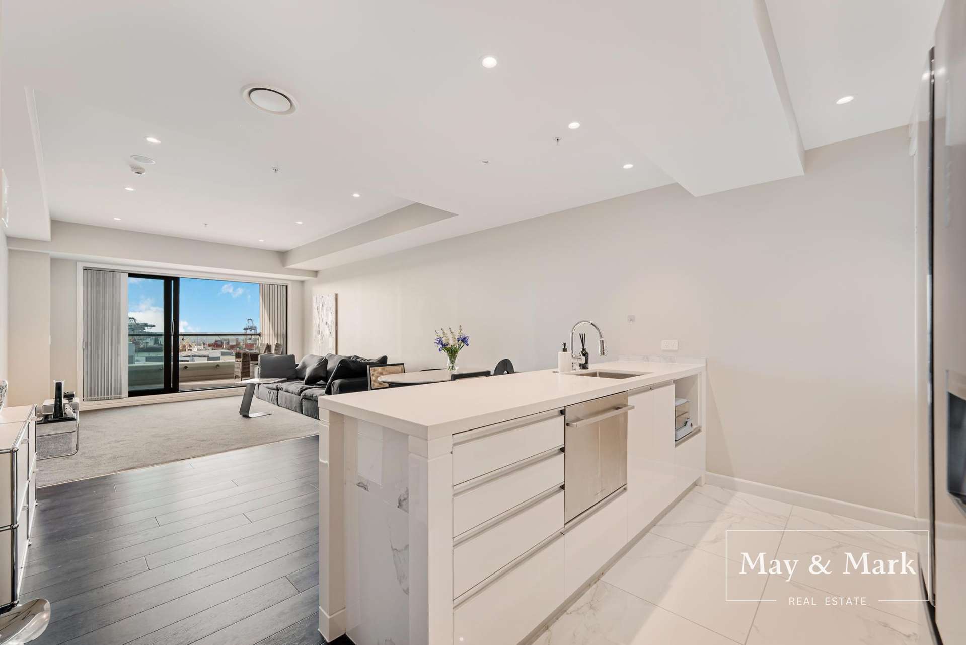 1013/47 Beach Road Auckland Central_0