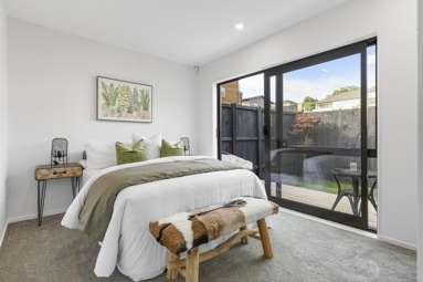 14 and 21/38 Fairlands Avenue_3