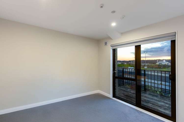 5 Peony Mews Oteha_16