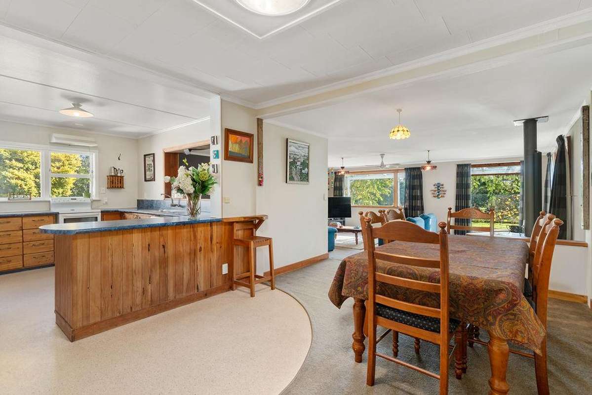 126 Waihakeke Road_1