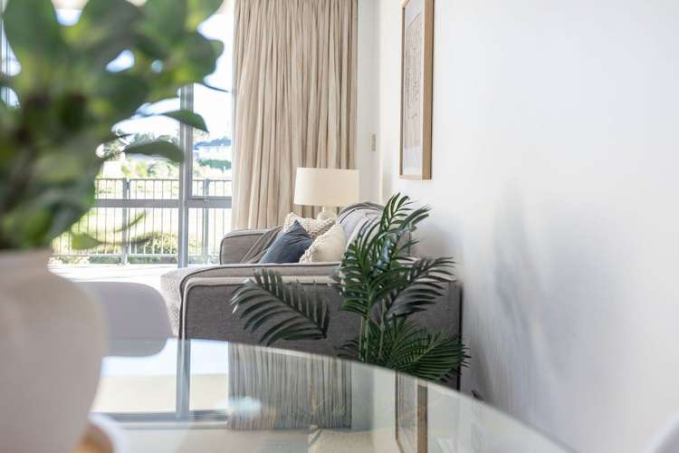 1-9 Methven Chertsey Road Methven_12