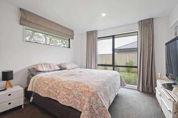 25 Crossley Avenue Woodend_10