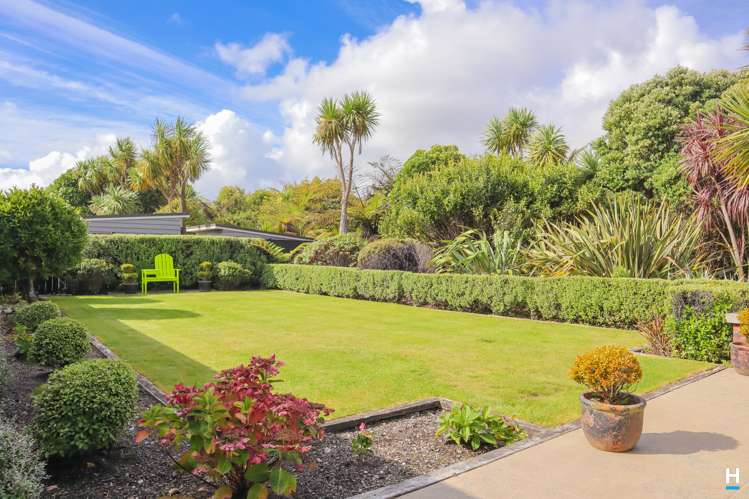 3 Karoro Place Karoro_27