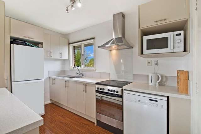 9 Geelong Place Burnside_3