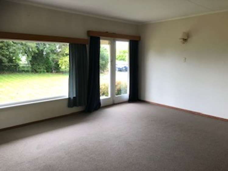 1939 Kimbolton Road 10643_4